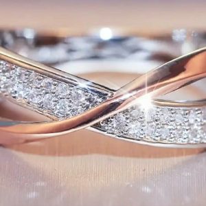 Ladies Two-Tone Ring