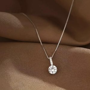 Teardrop Zirconia Pendant